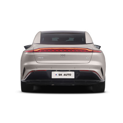 Im motors L7 Dynamic 2023 Electric Sedan Long Range 615km EV Voertuig