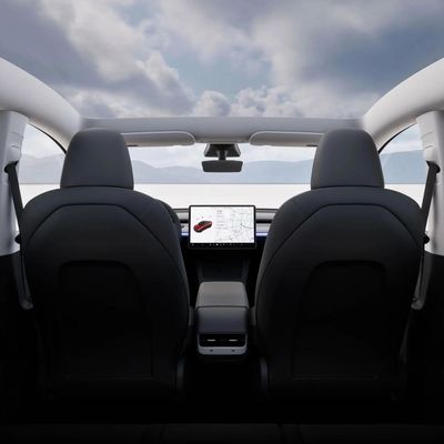2024 Tesla Model Y Nieuwe energie elektrische auto grote batterij vierwielaandrijving lange actieradius
