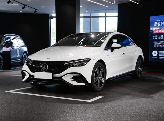 2025 Nieuw Model Mercedes Luxury EV 0 Uitstoot 681km Bereik 0,62h Charging Electric Sedan EQE