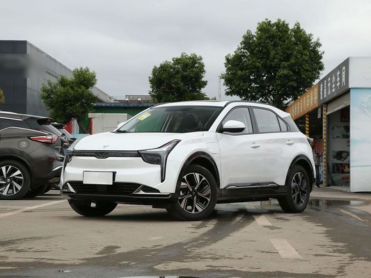 NETA U 401km Witte kleur Range Tweedehands gebruikte auto's met 120kW motor Beste elektrische auto voor woestijnrijden 2023