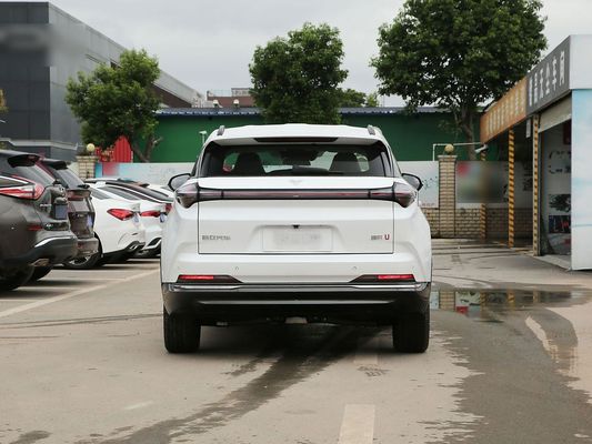 NETA U 401km Witte kleur Range Tweedehands gebruikte auto's met 120kW motor Beste elektrische auto voor woestijnrijden 2023