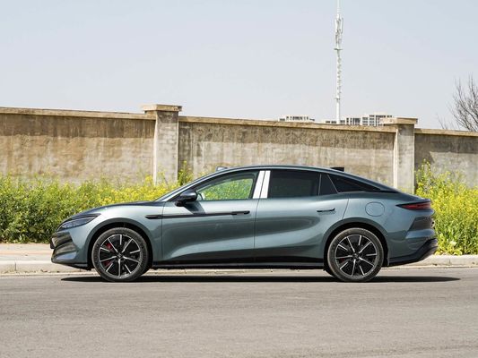 2025 Krachtig Han L BYD elektrisch voertuig met maximaal vermogen 500 kW en leer roer 1000V High Voltage Fast Charging