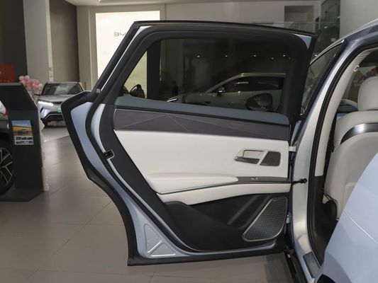 2025 Krachtig Han L BYD elektrisch voertuig met maximaal vermogen 500 kW en leer roer 1000V High Voltage Fast Charging