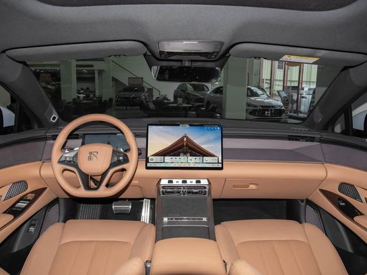 Modelvoertuig 601km Bereik 83.2kWh Batterijcapaciteit AWD Snel opladen Zonnedak Hoogspanningsstructuur Comfortabel voor het gezin