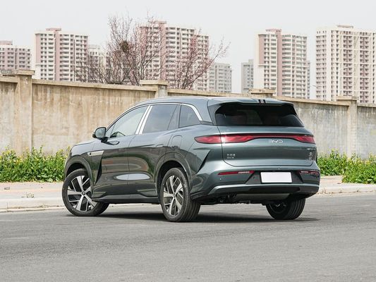 Nieuwe warmverkopende BYD EV Car 2025 Model 100,5 KWh Batterijcapaciteit en snel opladen 0,1 Uur 670KM Lang bereik 500kW Power Elektrische auto Grote ruimte voor familie 7 zitplaatsen