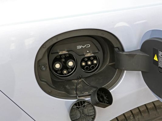 2025 BYD EV Car Seal AWD Performance Long Range 600KM Fast Charging Electric Car Vierwielaandrijving Elektrisch voertuig met zonnedak