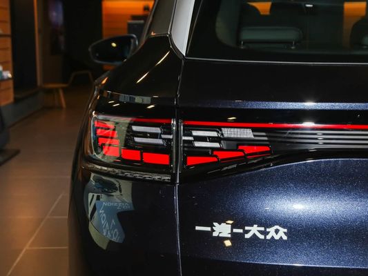 2025 VW Elektrisch voertuig ID.4 Snel oplaadbare auto Lang bereik 601km 80.4kWh Batterij Warm verkoop Nieuw model Goede prestaties met zonderak