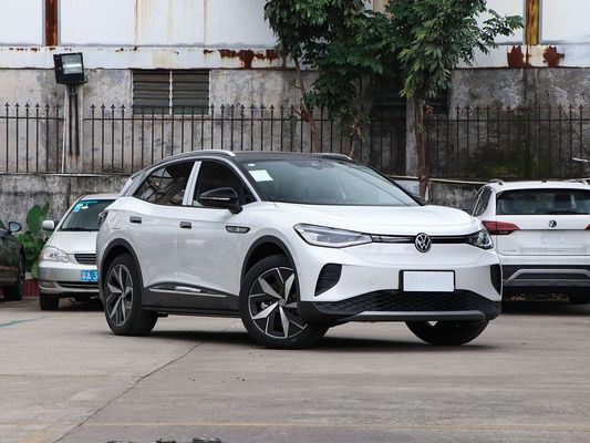Onverslaanbare prestaties VW ID4 Gebruikte elektrische auto met 600 km bereik en onvergrendelbaar panoramisch dak